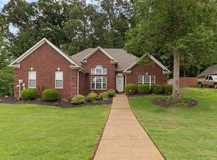 82 Arbor Oaks Dr, Jackson, TN 38305