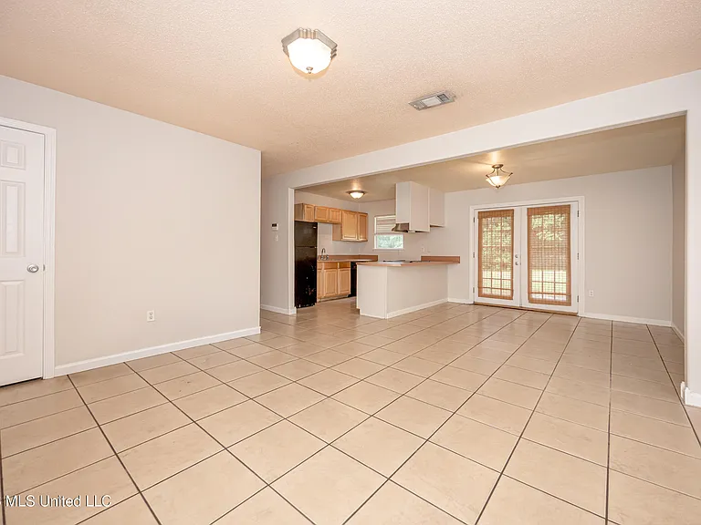 2840 Gardendale Ave — Photo 15