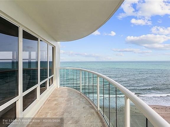 3rd image of 3410 Galt Ocean Dr APT 802N