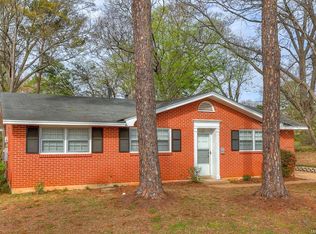 870 Karen Rd, Montgomery, AL 36109