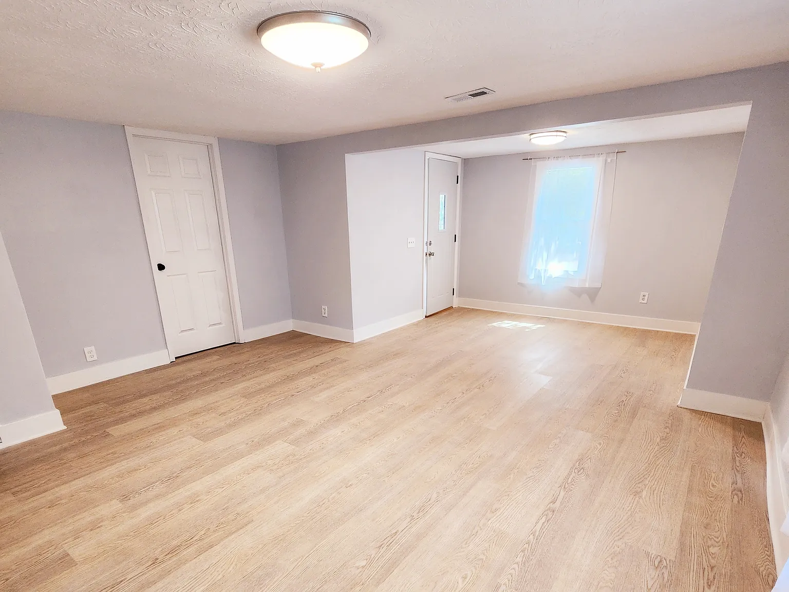 213 Starlight Drive - 1 — Photo 4