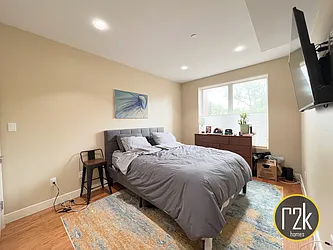 Rented by Realty 2000 Corp