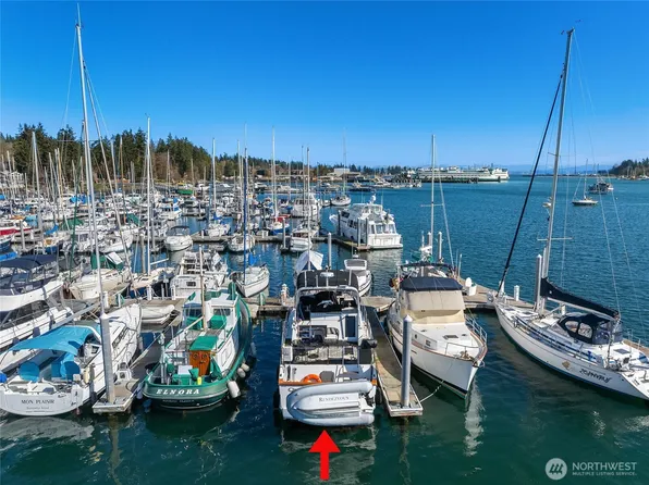 141 Parfitt Way SW #D34, Bainbridge Island, WA 98110