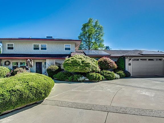 3rd image of 1391 Saddleback Dr #1