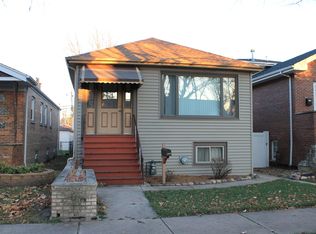 11211 S Trumbull Ave, Chicago, IL