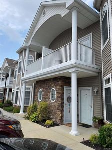 16 Jacqueline Way #16, North Babylon, NY, 11703