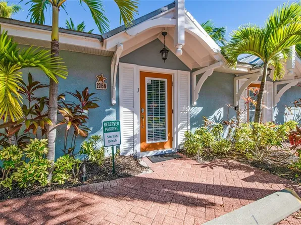 2915 Avenue E #1, Holmes Beach, FL 34217