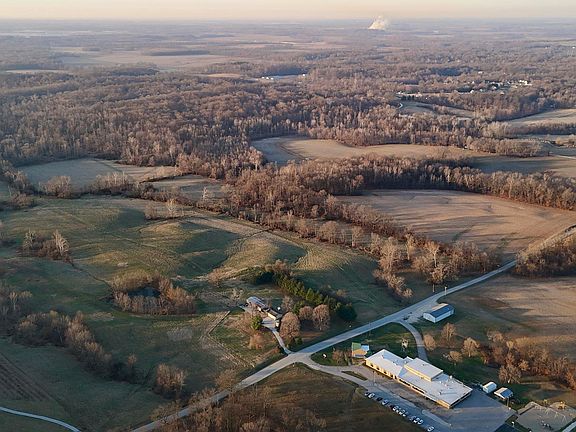 3rd image of 2 Off Co Rd #450-S