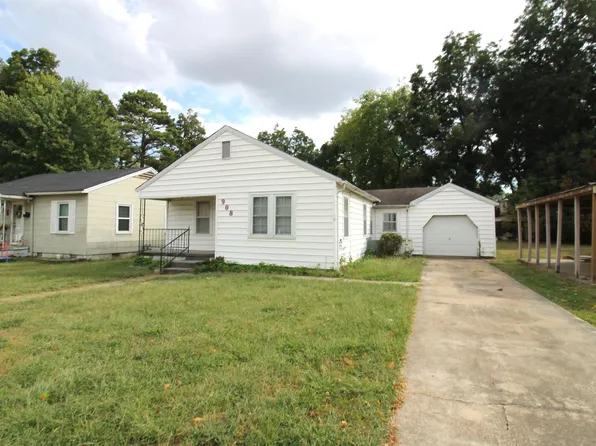 908 W Thompson St, Paragould, AR 72450