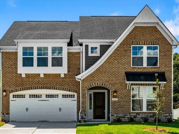 4544 Hanes Lake Dr, Winston Salem, NC 27106