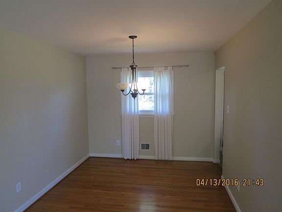 4th image of 8702 Ewing Dr