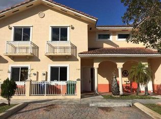 7485 NW 181st St, Hialeah, FL 33015