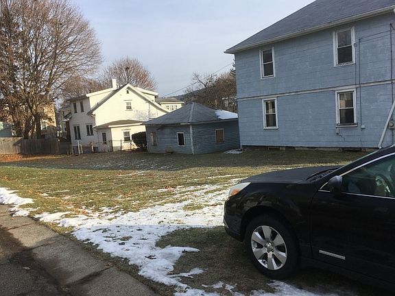 3rd image of 57 Bevier St