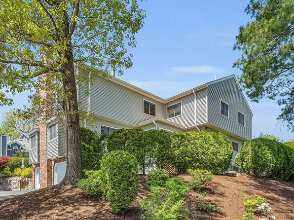 164 Arrowhead Cir #164, Ashland, MA 01721