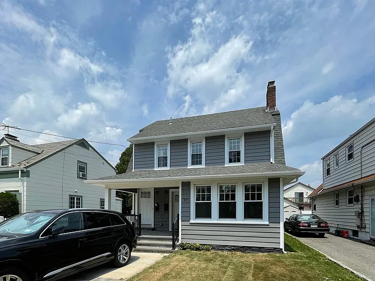 37 Wyoming Ave #1 — Photo 1