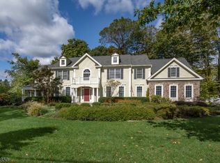 88 Fairmount Ave, Chester, NJ 07930