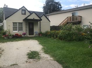 1508 N Poplar Ave, Round Lake Beach, IL