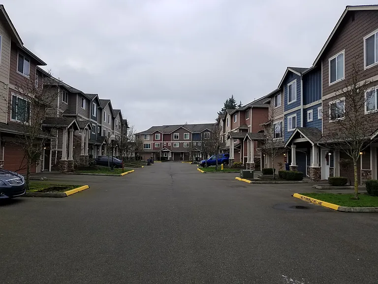 Aspen Meadows — Photo 2
