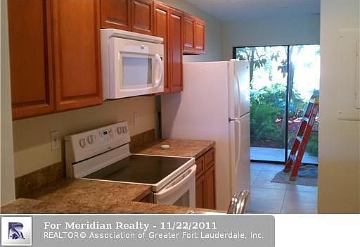 2nd image of 5884 Morningstar Cir #106