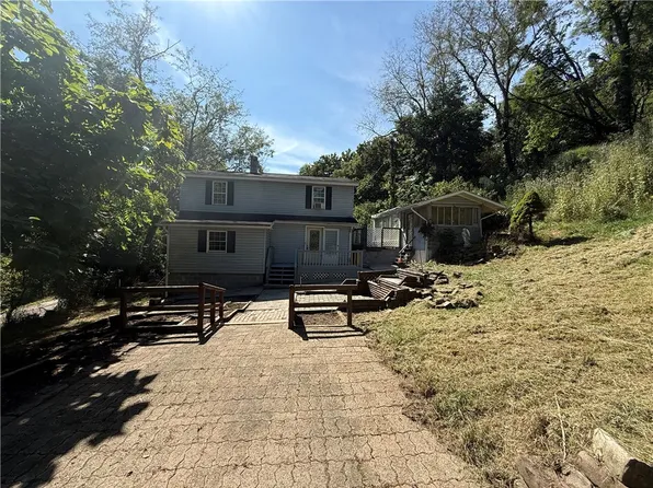 180 Swank St, Johnstown, PA 15905