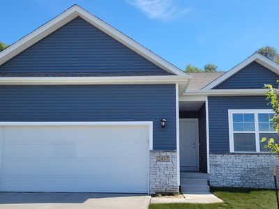 2515 Brook View Dr, Des Moines, IA, 50317