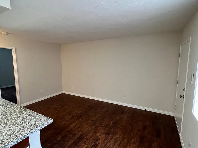 4326 Oregon St #2 — Photo 6