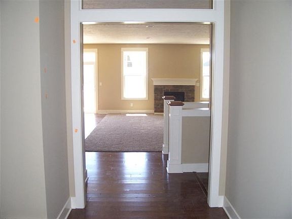 4th image of 1346 Munich Ct