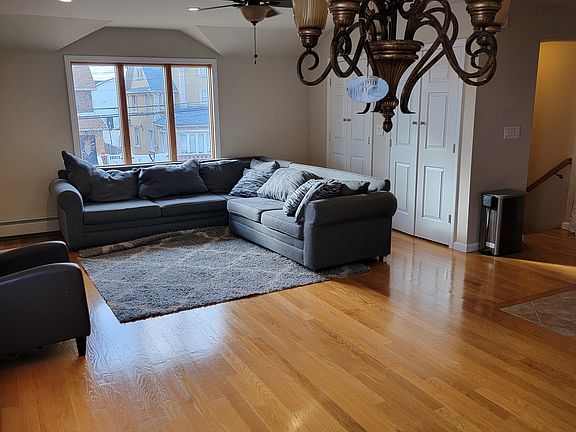 4th image of 15627 101st St Floor 2