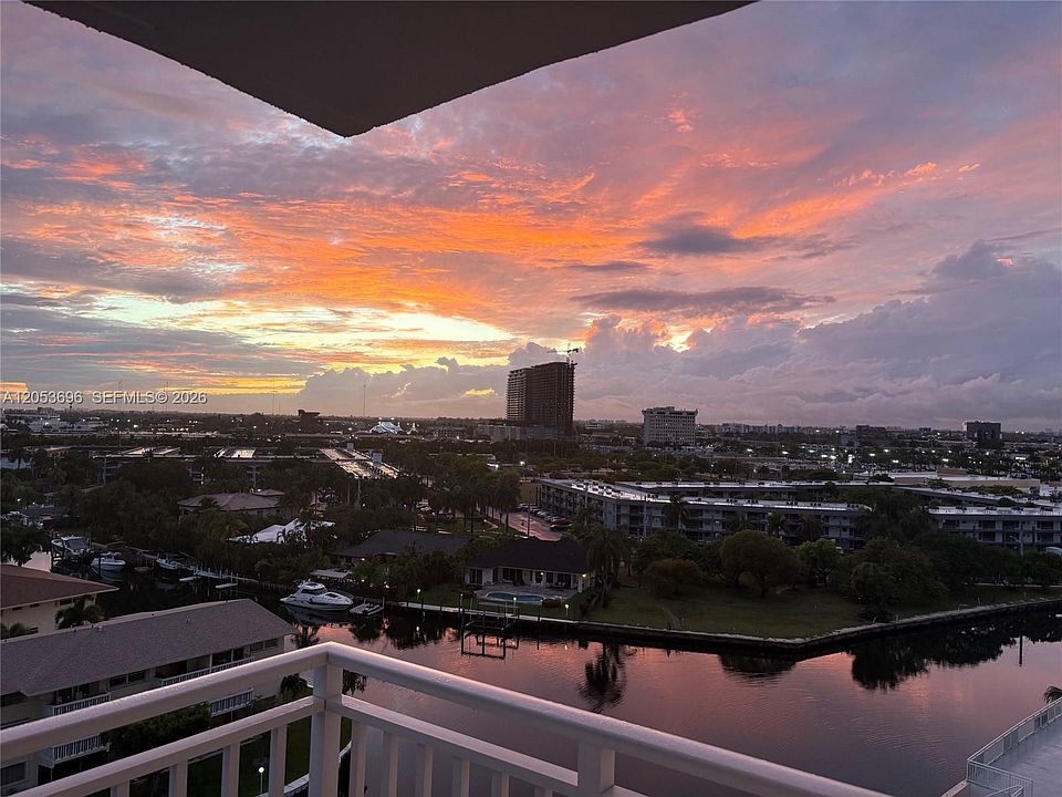 1st image of 427 Golden Isles Dr APT 10D