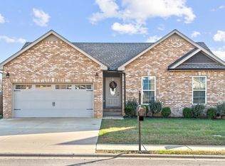 2057 Jackie Lorraine Dr, Clarksville, TN 37042
