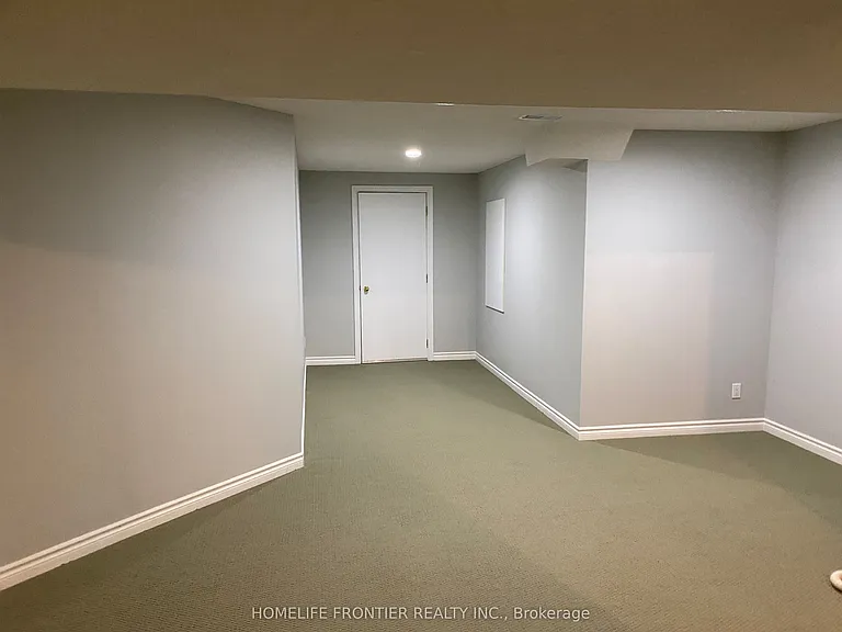 87 Estate Garden Dr — Photo 3
