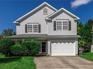 1524 Birkdale Ct, High Point, NC 27265