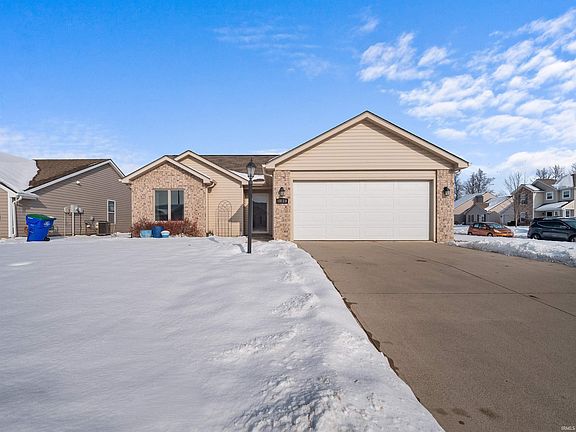 2nd image of 10128 Privet Dr