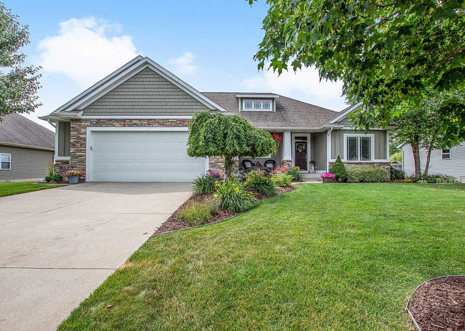 1st image of 4380 Oak Meadow Dr