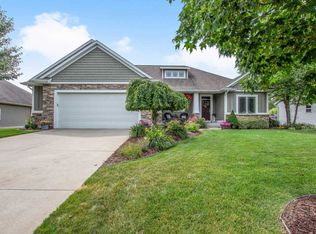 4380 Oak Meadow Dr, Hudsonville, MI 49426