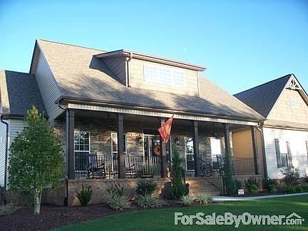Rocking Chair Front Porch
						:
						Has view of mountains.