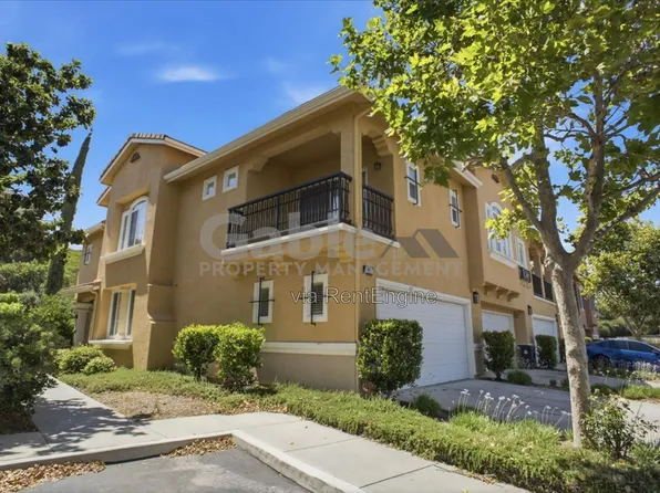28021 Dickason Dr #95, Valencia, CA 91354