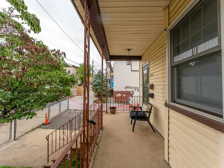 4317 Cottage Ave #1 — Photo 15
