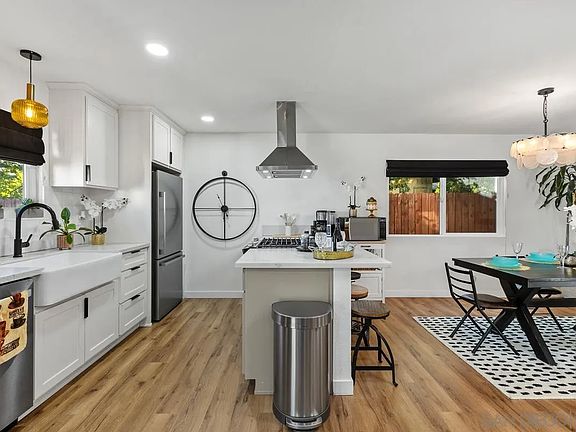 4th image of 1811 Iris Way