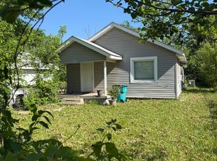 1637 W Florida St, Springfield, MO 65803