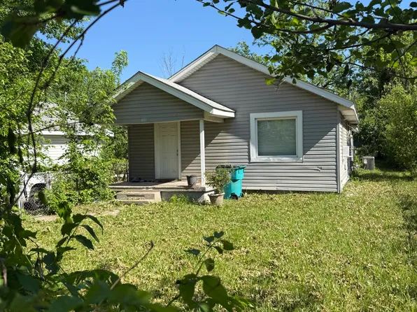 1637 W Florida Street, Springfield, MO 65803