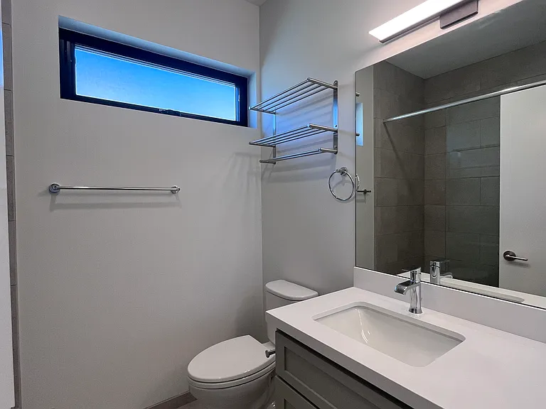1542 Grand Ave #1542 — Photo 8