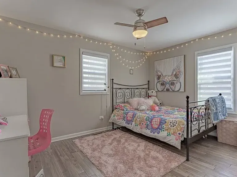 Upper Level Bedroom 2