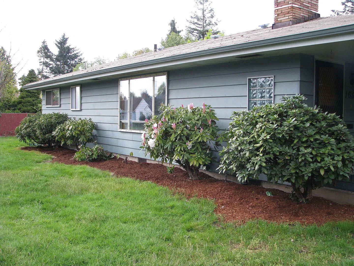 Two Bedroom Home in the Heart of Salem — Photo 3
