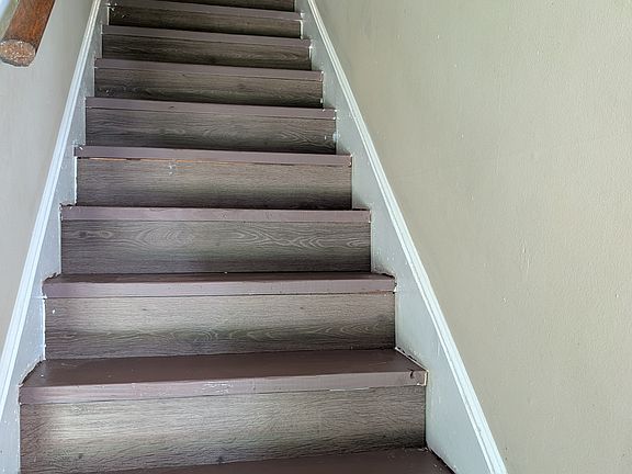 5th image of 3884 Jasmine Dr