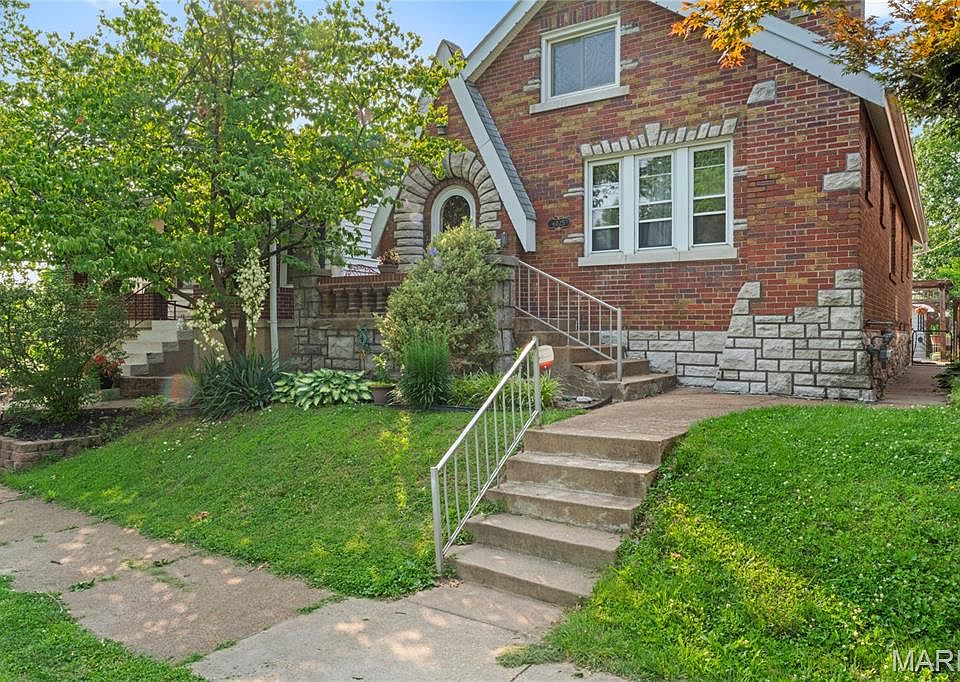 1st image of 6025 Leona St