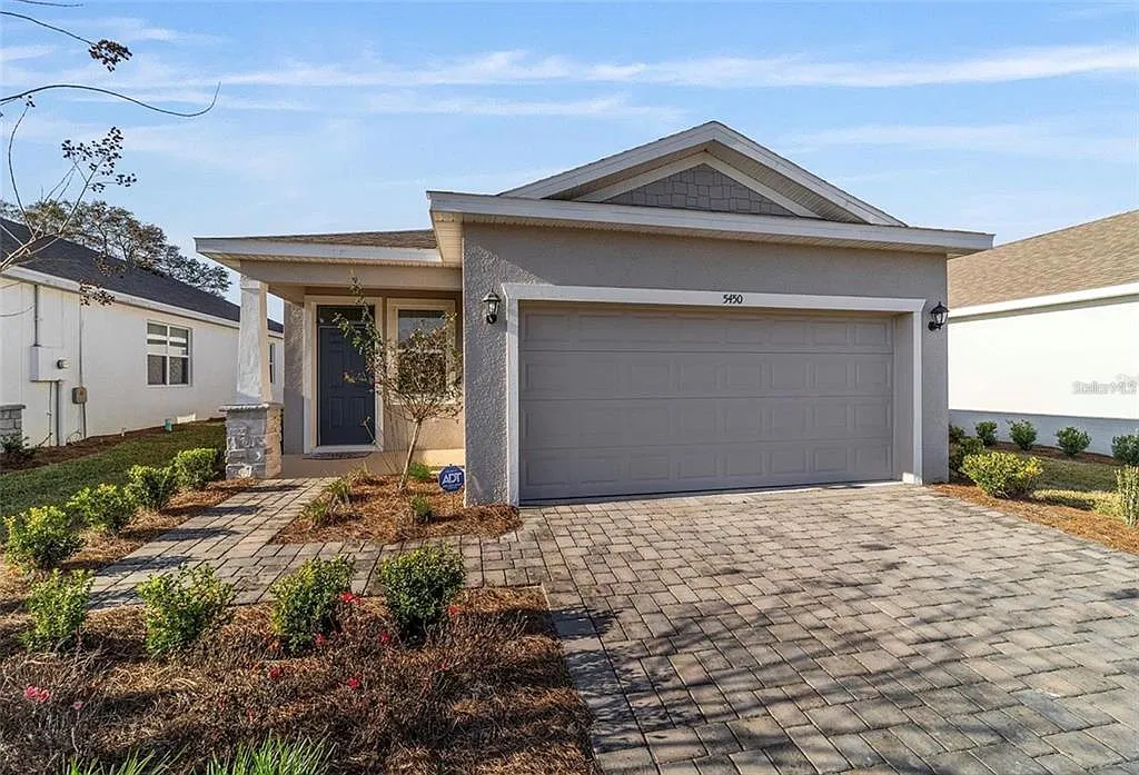3 bed, 2.0 bath, 1406 sqft, $2,900 — Photo 3