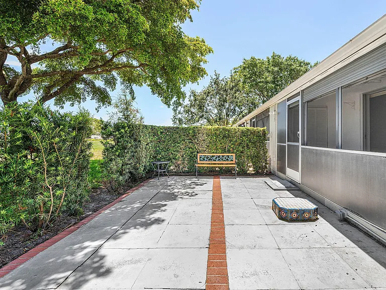 2303 Lowson Blvd #D — Photo 24