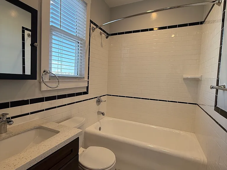 1133 Fell St #9 — Photo 10