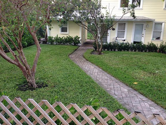 Middle Yard & Back House